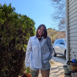 Blue and White Striped Button-Up Shirt And Shorts Set Top Lg Btm Med